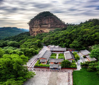 甘肃天水+麦积山石窟+麦积山温泉一日游【石窟大赏/体验天然温泉/门票全含/私人包车/纯玩无购物】线路推荐