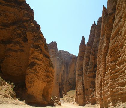 甘肃兰州+刘家峡+炳灵寺石窟+黄河石林国家地质公园2日1晚私家团