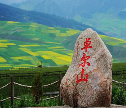 青海湖+茶卡盐湖+张掖6日5晚跟团游